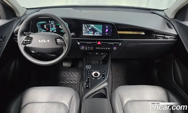 Kia Niro 2023 1.6 автомат (гидро), миниатюра 7