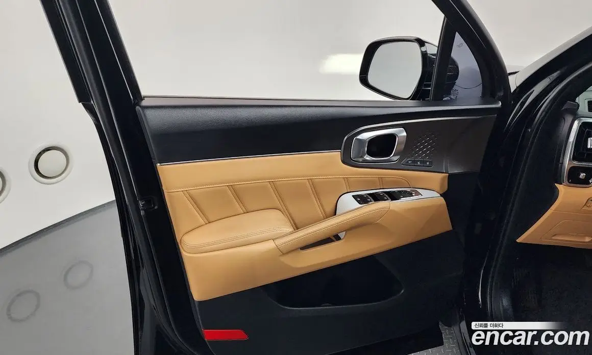 Kia Sorento 2023 2.5 автомат (гидро), фото 13