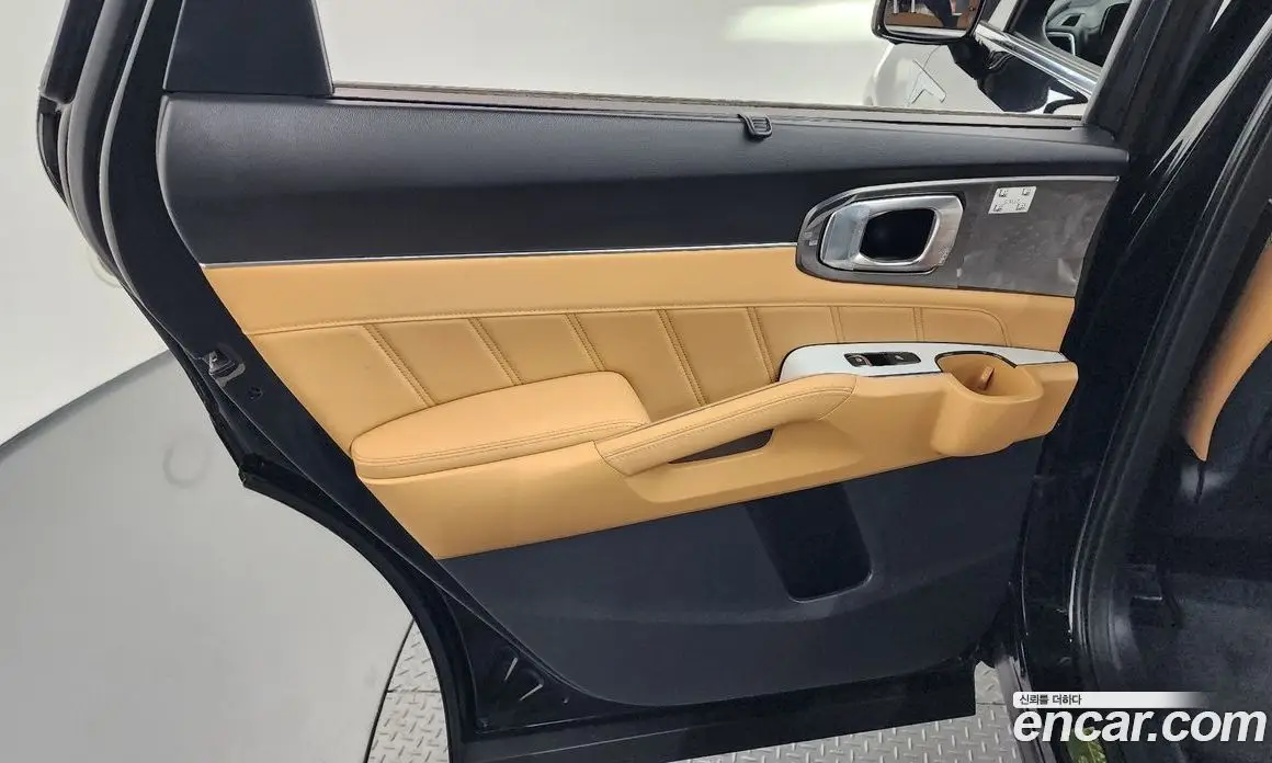 Kia Sorento 2023 2.5 автомат (гидро), фото 14
