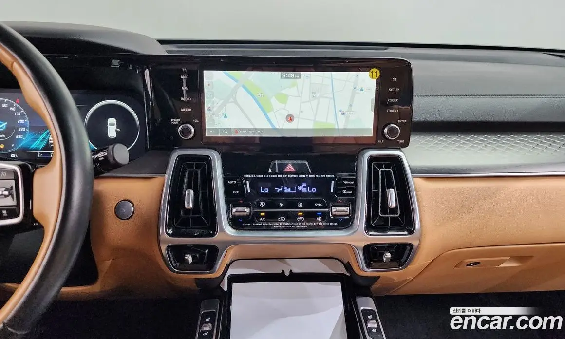 Kia Sorento 2023 2.5 автомат (гидро), фото 18