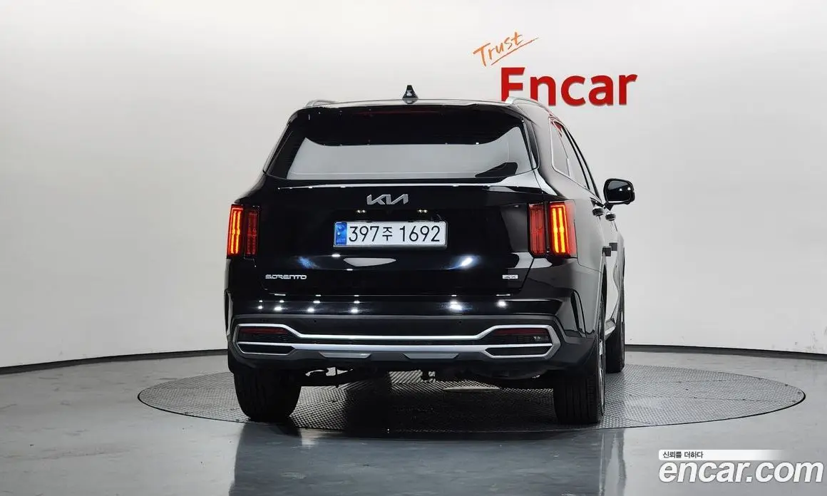 Kia Sorento 2023 2.5 автомат (гидро), фото 3