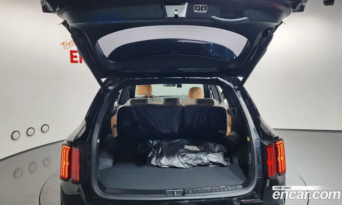 Kia Sorento 2023 2.5 автомат (гидро), фото 25