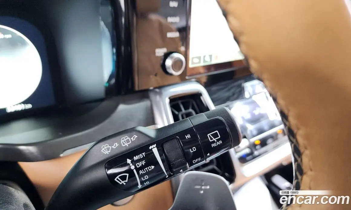 Kia Sorento 2023 2.5 автомат (гидро), фото 28