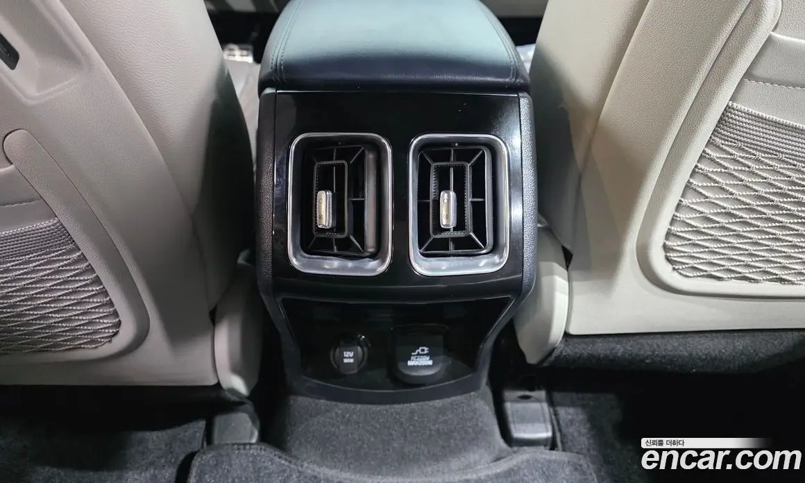 Kia Sorento 2023 1.6 автомат (гидро), фото 30