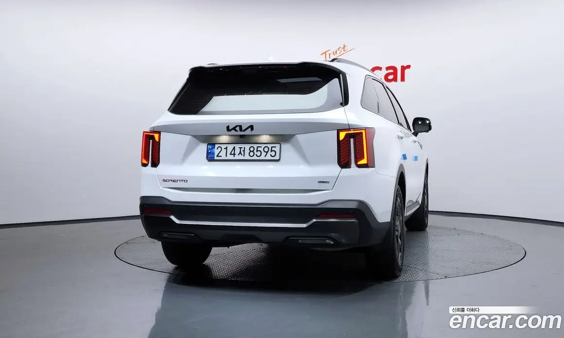 Kia Sorento 2024 1.6 автомат (гидро), фото 4