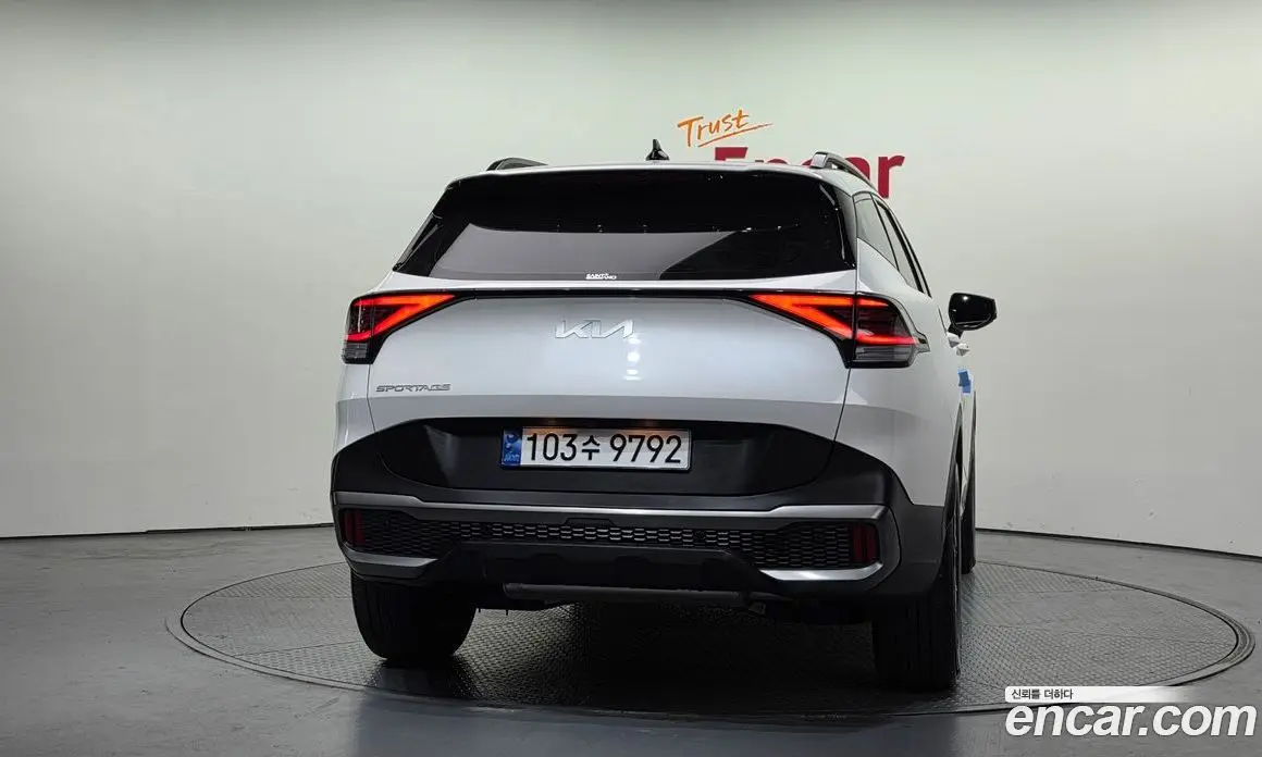 Kia Sportage 2023 1.6 автомат (гидро), фото 4