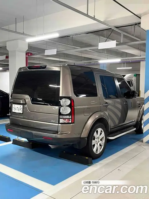 Land Rover Discovery 2015 3.0 автомат (гидро), миниатюра 2