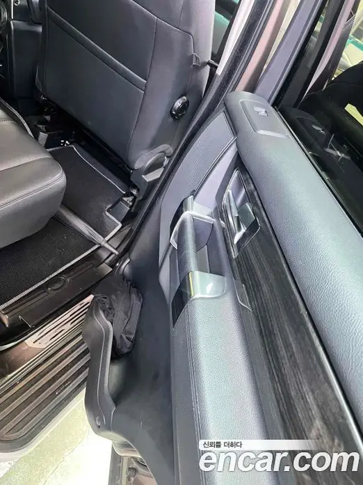 Land Rover Discovery 2015 3.0 автомат (гидро), миниатюра 11