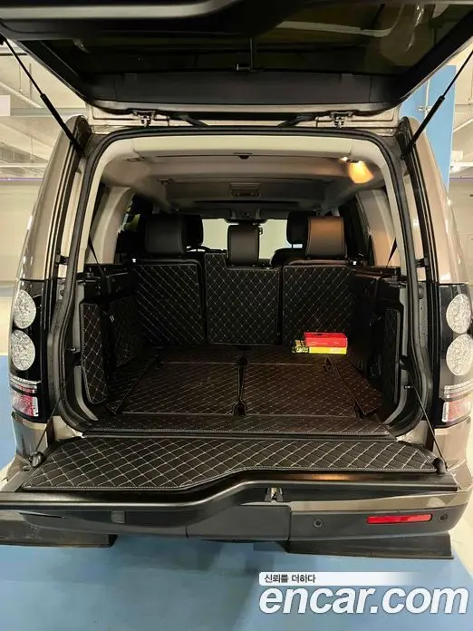 Land Rover Discovery 2015 3.0 автомат (гидро), миниатюра 4