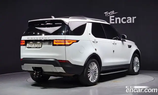 Land Rover Discovery 2018 3.0 автомат (гидро), миниатюра 2