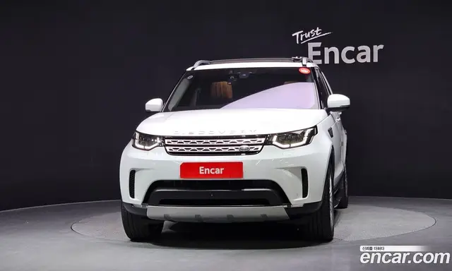 Land Rover Discovery 2018 3.0 автомат (гидро), миниатюра 3