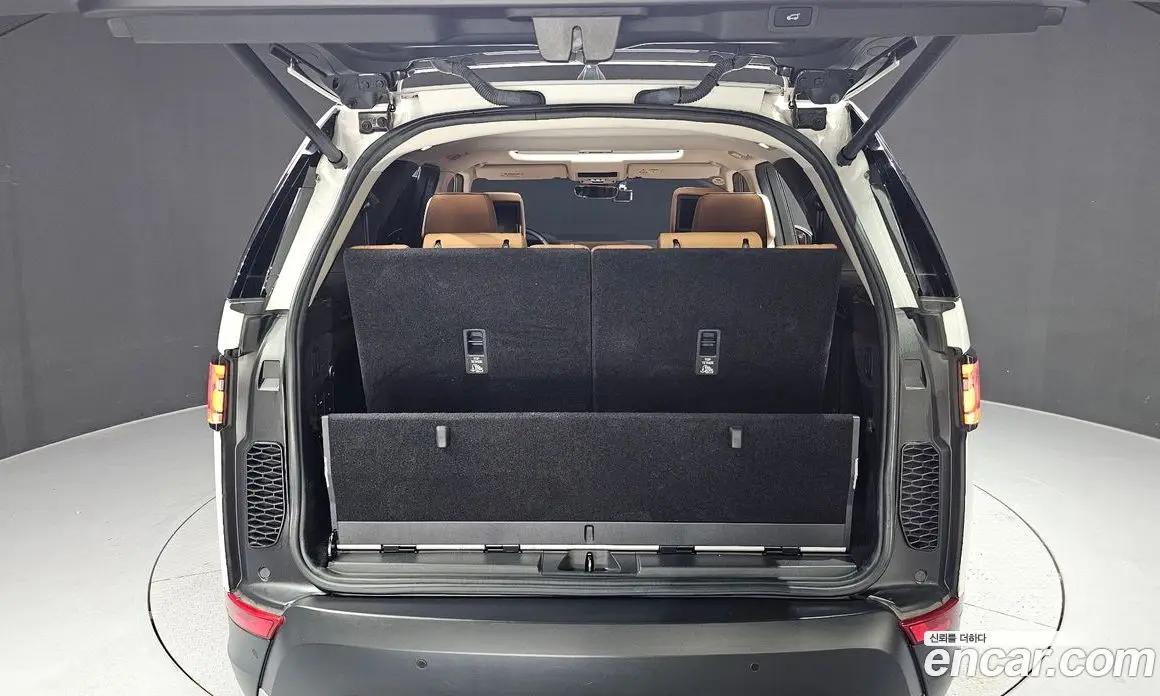 Land Rover Discovery 2018 3.0 автомат (гидро), фото 26