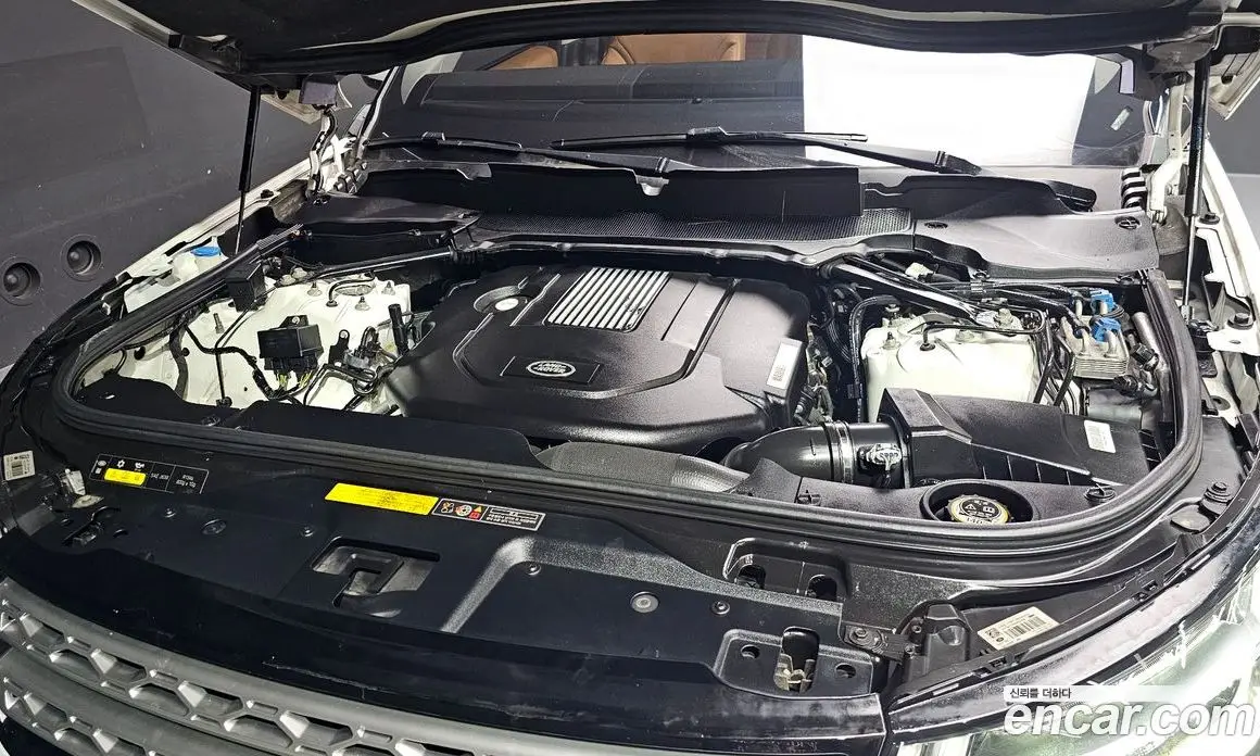 Land Rover Discovery 2018 3.0 автомат (гидро), фото 6