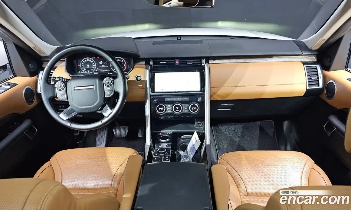 Land Rover Discovery 2018 3.0 автомат (гидро), фото 10