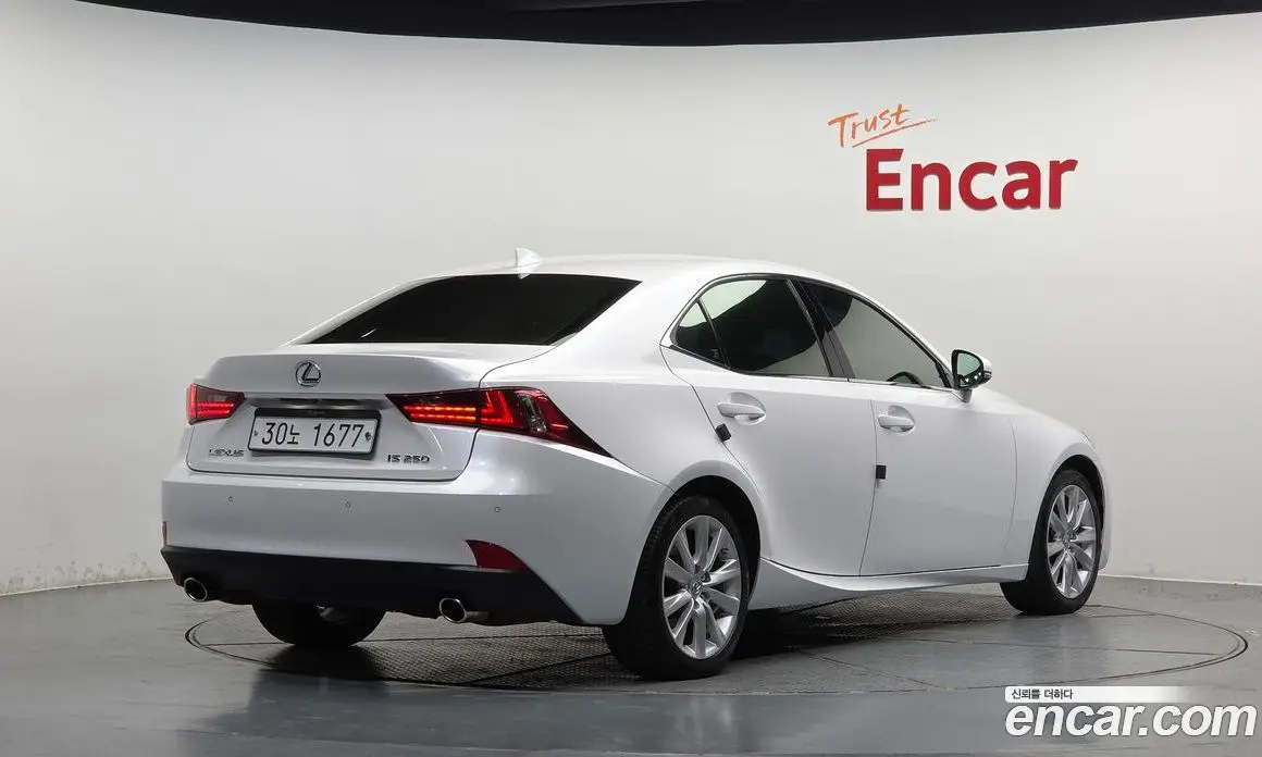 Lexus IS 2014 2.5 автомат (гидро), фото 2 Lexus IS 2014 2.5 автомат (гидро), фото 2
