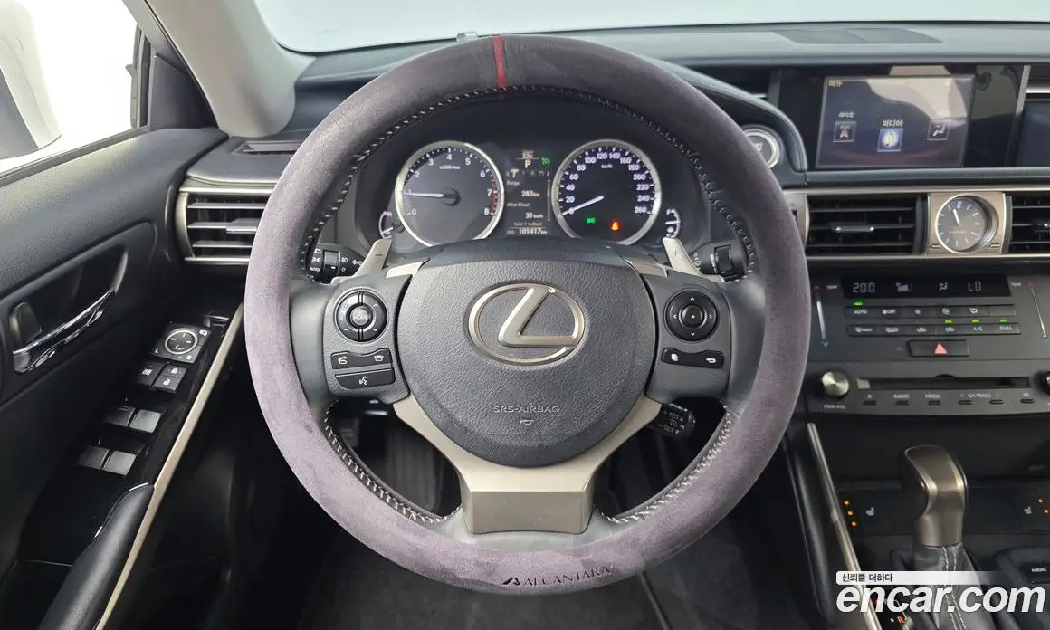 Lexus IS 2014 2.5 автомат (гидро), фото 13 Lexus IS 2014 2.5 автомат (гидро), фото 13