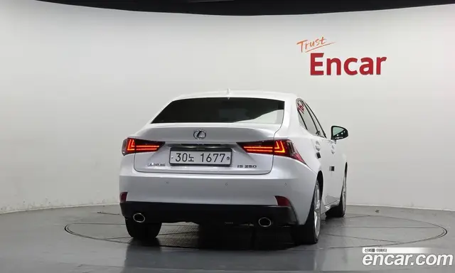Lexus IS 2014 2.5 автомат (гидро), миниатюра 4 Lexus IS 2014 2.5 автомат (гидро), миниатюра 4