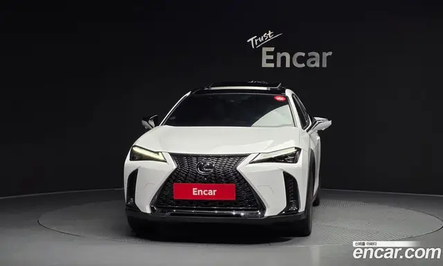 Lexus UX 2023 2.0 автомат (гидро), миниатюра 3 Lexus UX 2023 2.0 автомат (гидро), миниатюра 3
