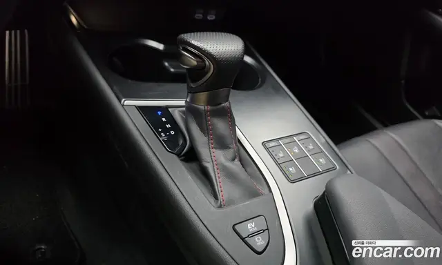 Lexus UX 2023 2.0 автомат (гидро), миниатюра 9 Lexus UX 2023 2.0 автомат (гидро), миниатюра 9