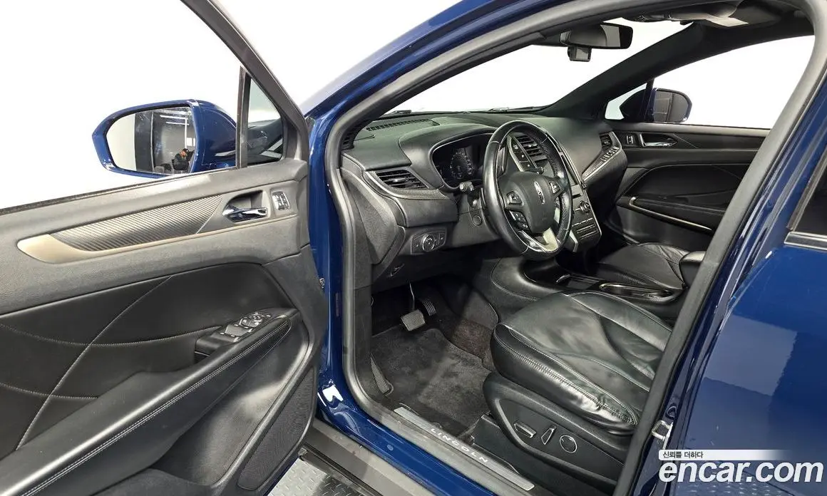 Lincoln MKC 2018 2.0 автомат (гидро), фото 13 Lincoln MKC 2018 2.0 автомат (гидро), фото 13