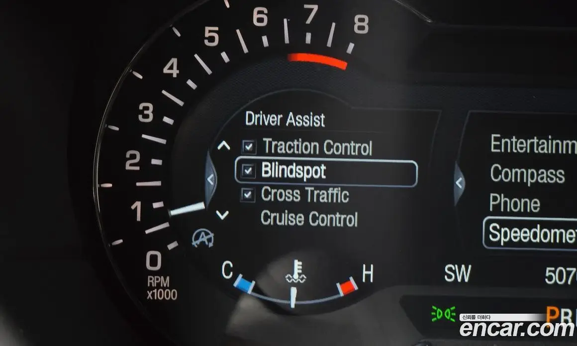 Lincoln MKC 2018 2.0 автомат (гидро), фото 29 Lincoln MKC 2018 2.0 автомат (гидро), фото 29