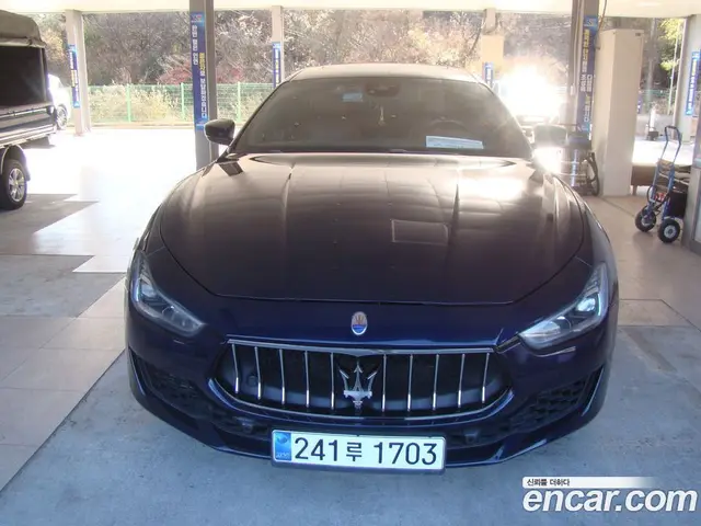 Maserati Ghibli 2018 3.0 автомат (гидро), миниатюра 2 Maserati Ghibli 2018 3.0 автомат (гидро), миниатюра 2
