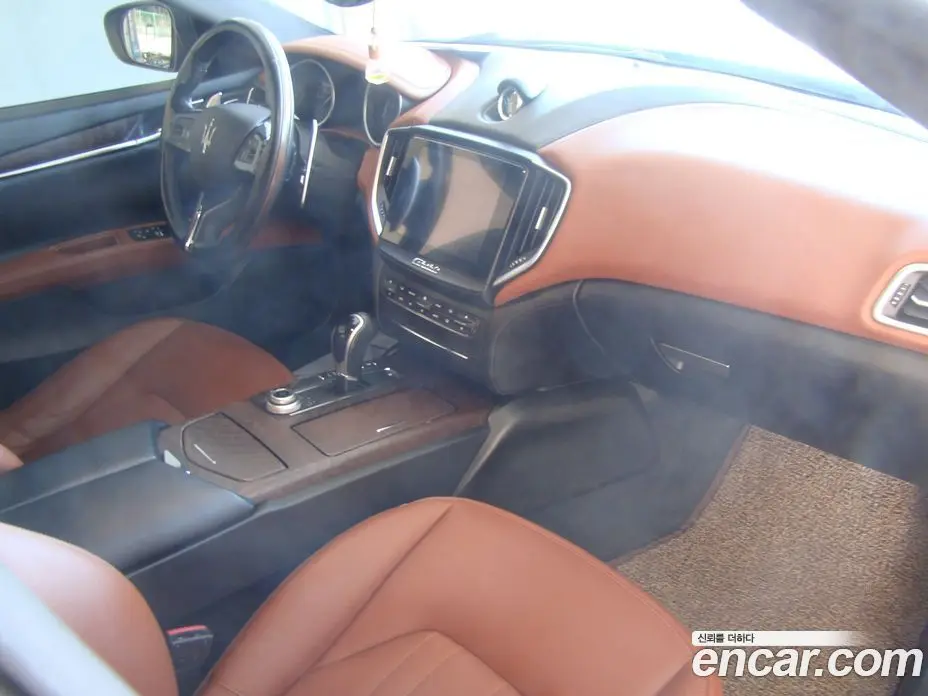 Maserati Ghibli 2018 3.0 автомат (гидро), фото 16 Maserati Ghibli 2018 3.0 автомат (гидро), фото 16