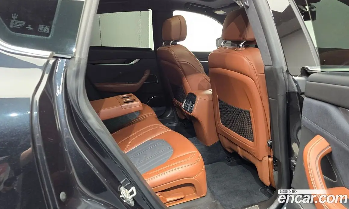 Maserati Levante 2018 3.0 автомат (гидро), фото 17 Maserati Levante 2018 3.0 автомат (гидро), фото 17