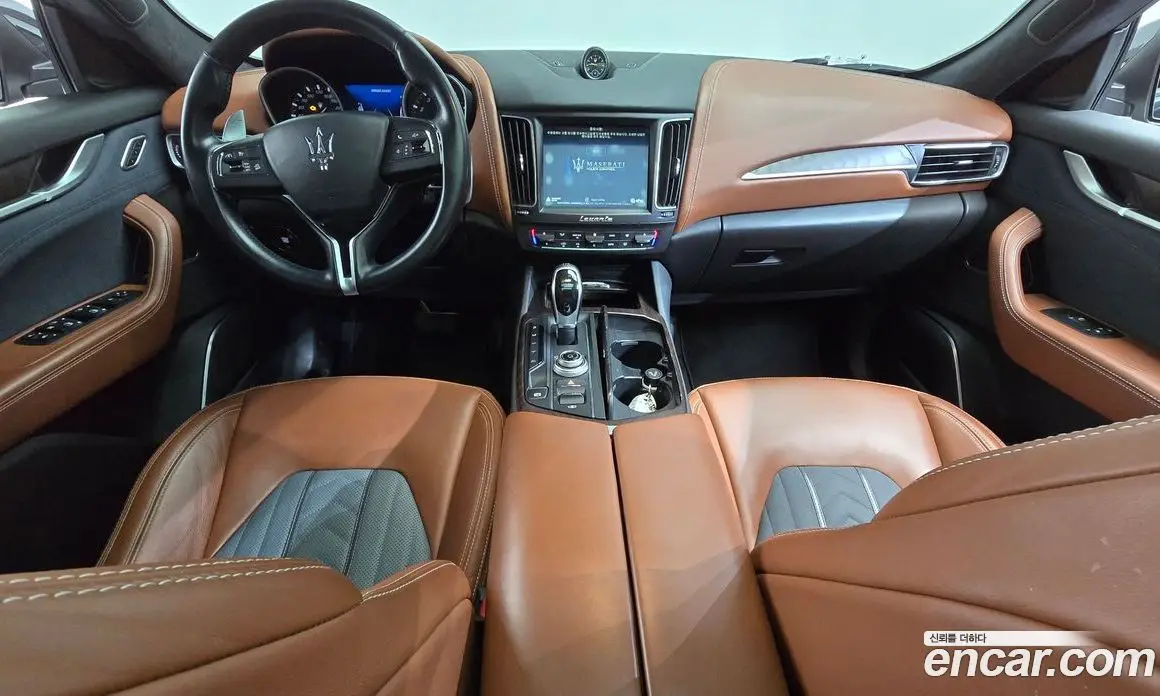 Maserati Levante 2018 3.0 автомат (гидро), фото 10 Maserati Levante 2018 3.0 автомат (гидро), фото 10