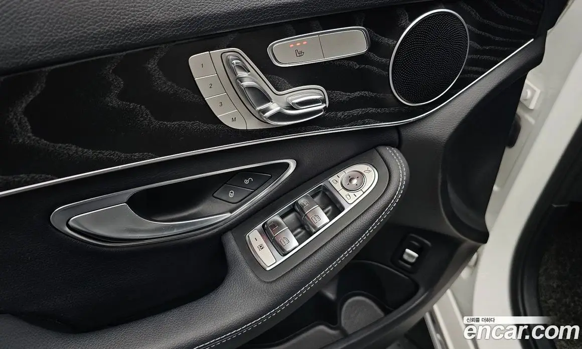 Mercedes-Benz C-Class 2019 1.9 гидро, фото 23 Mercedes-Benz C-Class 2019 1.9 гидро, фото 23