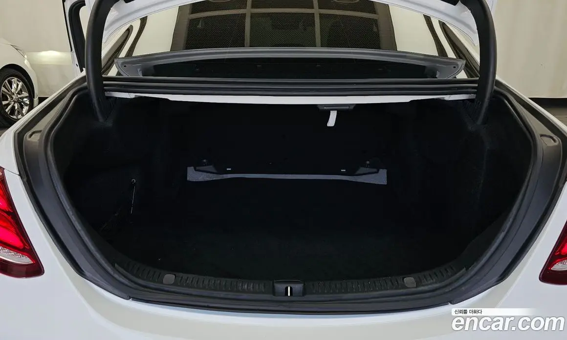 Mercedes-Benz E-Class 2016 1.9 гидро, фото 20
