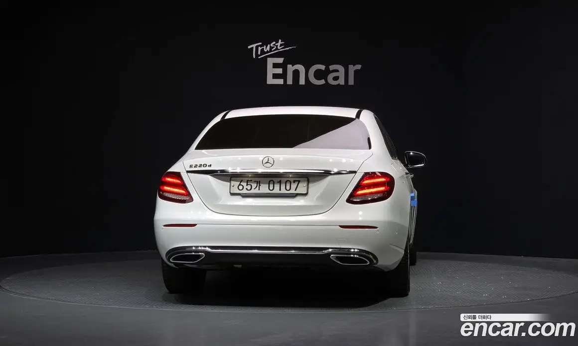 Mercedes-Benz E-Class 2016 1.9 гидро, фото 4