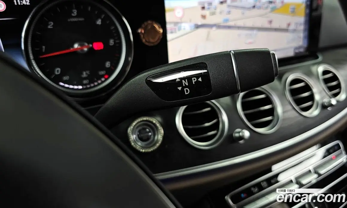 Mercedes-Benz E-Class 2016 1.9 гидро, фото 9