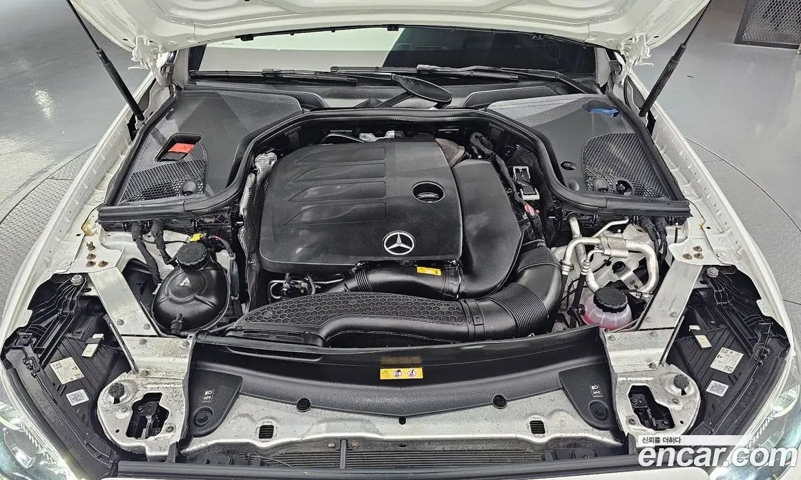 Mercedes-Benz E-Class 2021 2.0 автомат (гидро), фото 6