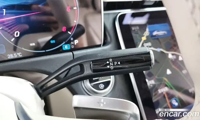 Mercedes-Benz E-Class 2024 2.0 автомат (гидро), миниатюра 12