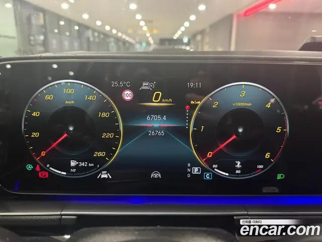 Mercedes-Benz GLE-Class 2023 2.9 гидро, миниатюра 8 Mercedes-Benz GLE-Class 2023 2.9 гидро, миниатюра 8