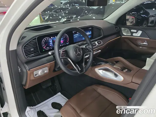 Mercedes-Benz GLE-Class 2026 3.0 гидро, миниатюра 11 Mercedes-Benz GLE-Class 2026 3.0 гидро, миниатюра 11