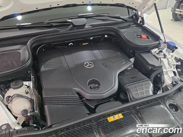 Mercedes-Benz GLE-Class 2026 3.0 гидро, миниатюра 6 Mercedes-Benz GLE-Class 2026 3.0 гидро, миниатюра 6