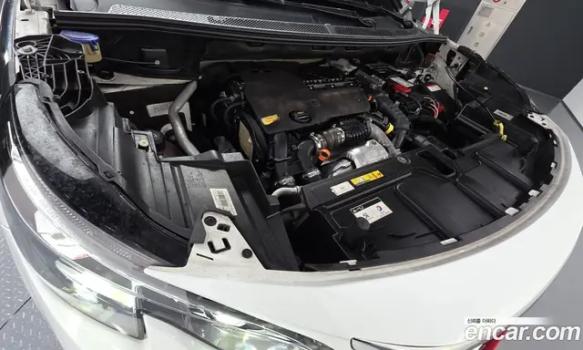 Peugeot 3008 2017 1.6 автомат (гидро), миниатюра 6