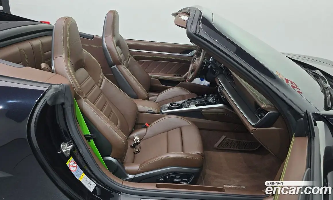 Porsche 911 2022 3.7 автомат (гидро), фото 16