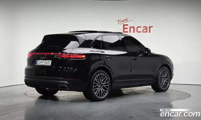 Porsche Cayenne 2021 3.0 автомат (гидро), миниатюра 2