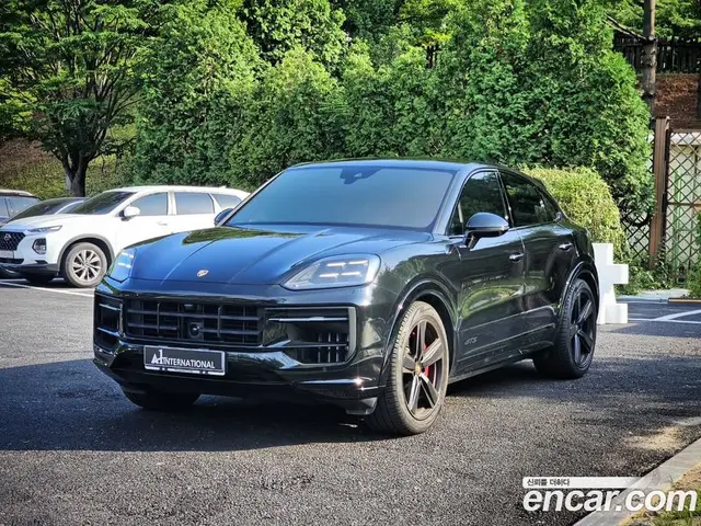 Porsche Cayenne 2025 4.0 автомат (гидро), миниатюра 2