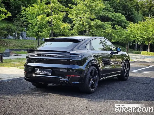 Porsche Cayenne 2025 4.0 автомат (гидро), миниатюра 8