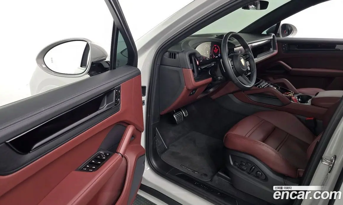 Porsche Cayenne 2025 4.0 автомат (гидро), фото 13