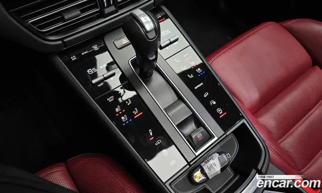 Porsche Macan 2023 2.9 автомат (гидро), миниатюра 9