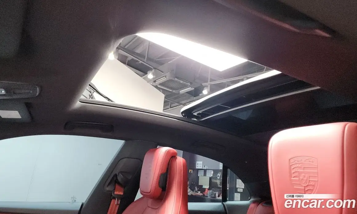 Porsche Macan 2025 0.2 автомат (гидро), фото 24