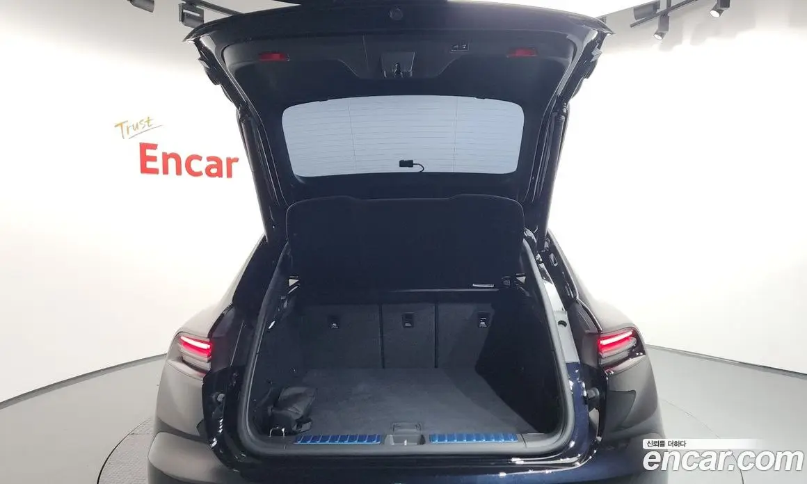 Porsche Macan 2025 0.2 автомат (гидро), фото 26