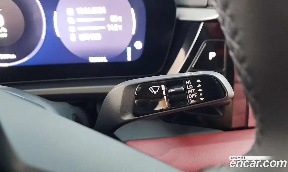 Porsche Macan 2025 0.2 автомат (гидро), фото 30