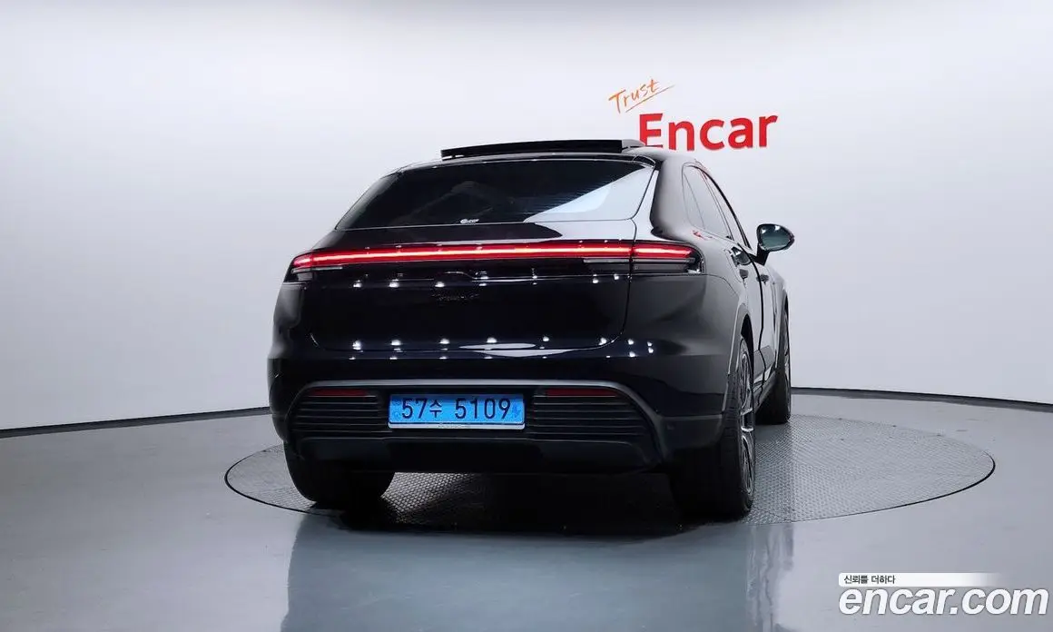 Porsche Macan 2025 0.2 автомат (гидро), фото 4