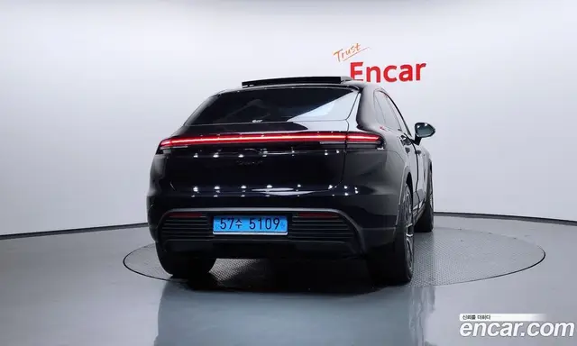 Porsche Macan 2025 0.2 автомат (гидро), миниатюра 4